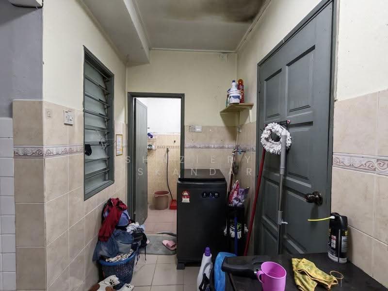 Rumah Teres 2-Tingkat untuk Dijual di Batu Caves (Selangor) - Shaziery Iskandar - Interior - PropertyGuru.com.my