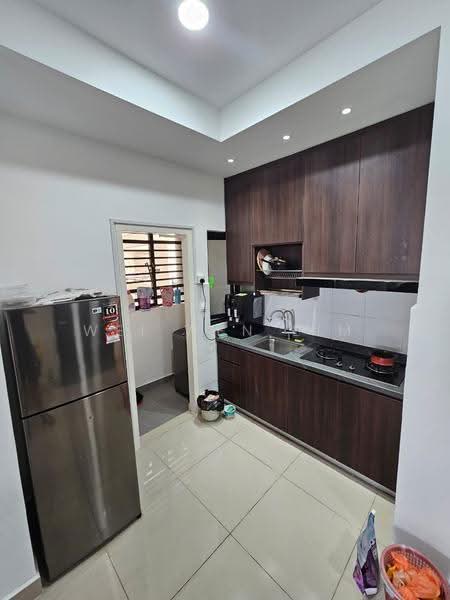 Kediaman Servis untuk Dijual di MKH Boulevard II - Wei Wen Lim - Kitchen - PropertyGuru.com.my