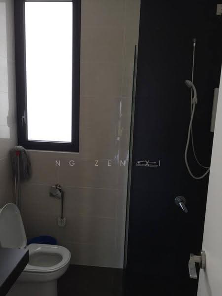 Pangsapuri untuk Dijual di Eco Nest @ Eco Botanic - NG ZEN XI - Bathroom - PropertyGuru.com.my