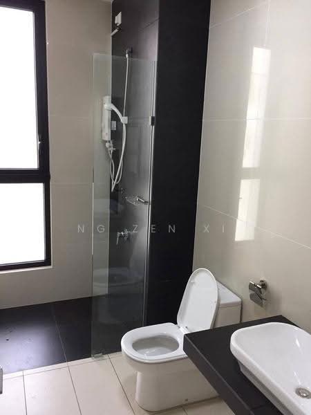 Pangsapuri untuk Dijual di Eco Nest @ Eco Botanic - NG ZEN XI - Bathroom - PropertyGuru.com.my