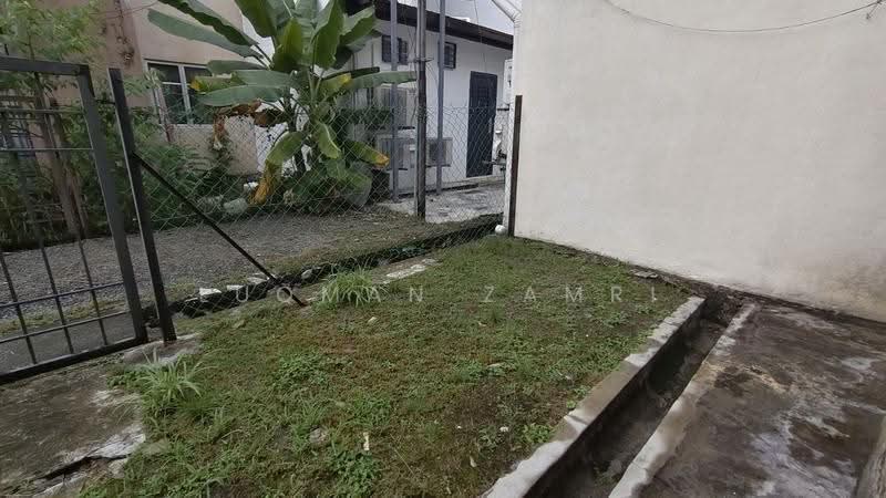 2-storey Terraced House for Sale in Taman Putra Prima (Puchong) - Luqman Zamri - Exterior - PropertyGuru.com.my