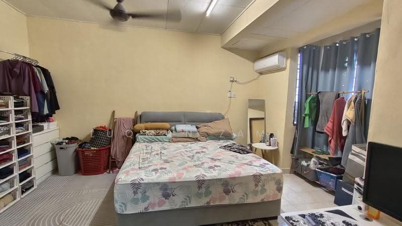 2-storey Terraced House for Sale in Taman Putra Prima (Puchong) - Luqman Zamri - Bedroom - PropertyGuru.com.my