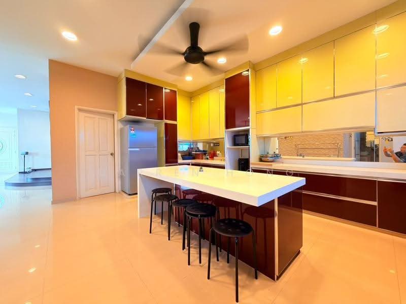 Rumah Berkembar untuk Dijual di Taman Perling (Perling) - Darren Hong - Kitchen - PropertyGuru.com.my