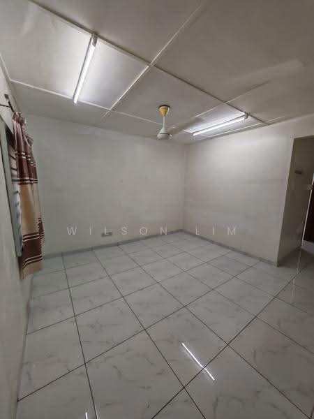 Rumah Teres 3-Tingkat untuk Dijual di Taman Sri Muda (Shah Alam) - Wilson Lim - Master - PropertyGuru.com.my