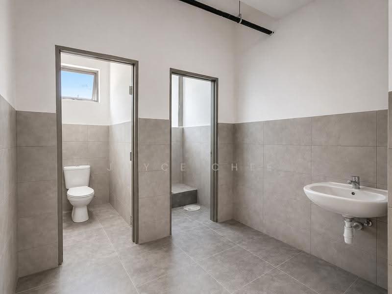 Kilang Terpisah untuk Disewa di Sungai Kapar Indah Industrial Park (Kapar) - Joyce Chee - Bathroom - PropertyGuru.com.my