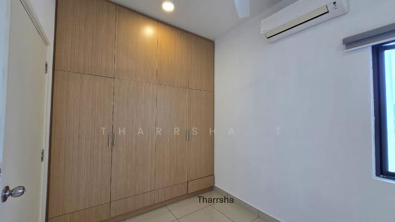 Condominium for Rent at Oasis 1 - Tharrsha. T - Bedroom - PropertyGuru.com.my