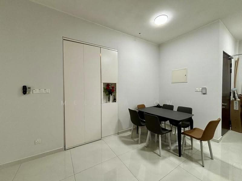 Condominium for Sale at Royal Strand @ Country Garden Danga Bay - Melissa Low - Dining Room - PropertyGuru.com.my