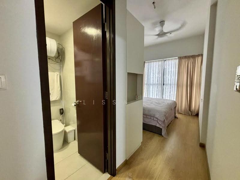 Condominium for Sale at Royal Strand @ Country Garden Danga Bay - Melissa Low - Bedroom - PropertyGuru.com.my