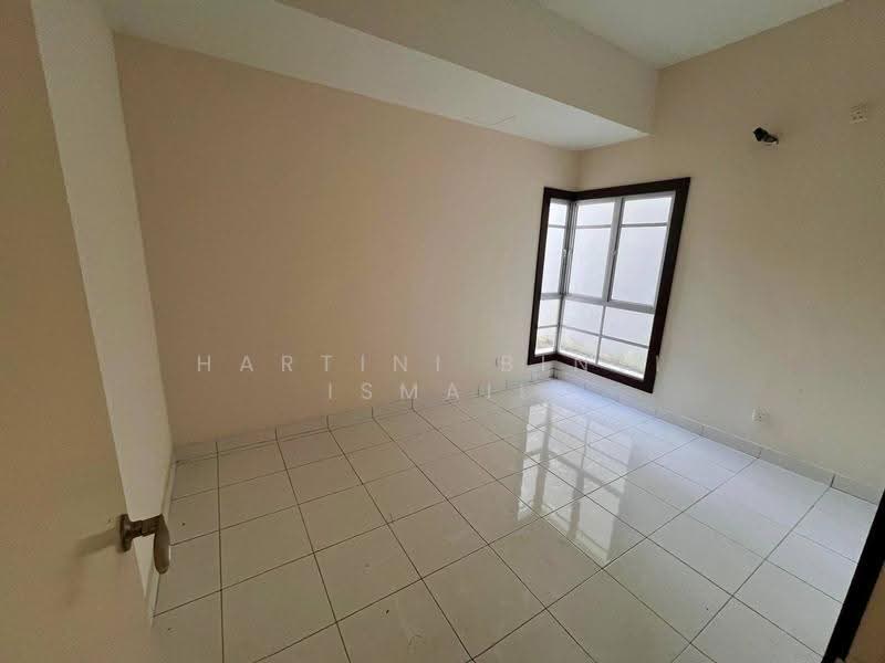 2-storey Terraced House for Sale in Denai Alam (Shah Alam) - Hartini Binti Ismail - Interior - PropertyGuru.com.my