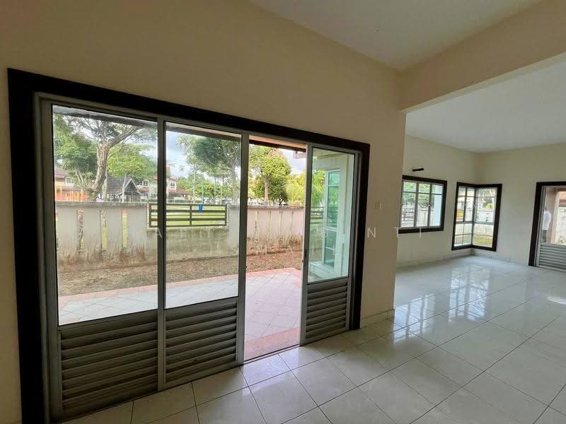 2-storey Terraced House for Sale in Denai Alam (Shah Alam) - Hartini Binti Ismail - Living Room - PropertyGuru.com.my