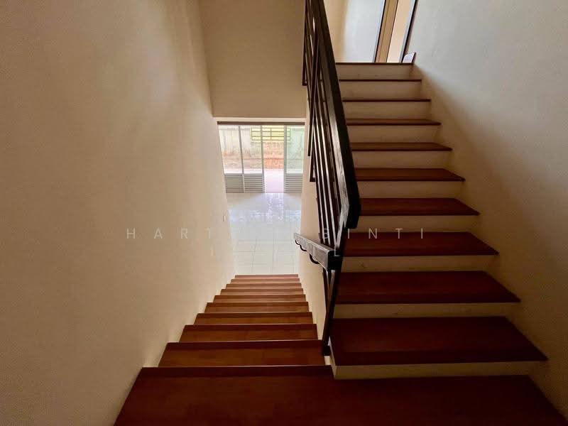 2-storey Terraced House for Sale in Denai Alam (Shah Alam) - Hartini Binti Ismail - Interior - PropertyGuru.com.my