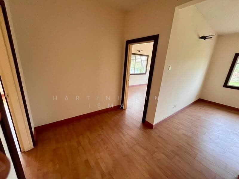 2-storey Terraced House for Sale in Denai Alam (Shah Alam) - Hartini Binti Ismail - Interior - PropertyGuru.com.my