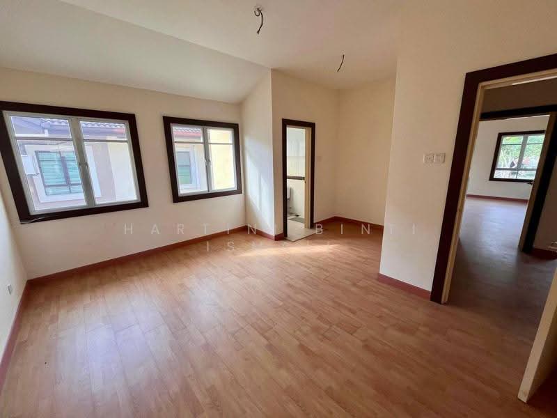 2-storey Terraced House for Sale in Denai Alam (Shah Alam) - Hartini Binti Ismail - Interior - PropertyGuru.com.my