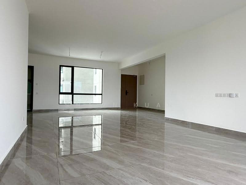 Kediaman Servis untuk Dijual di Baron Residence @ Lake City - Shawn Kuan - Living Room - PropertyGuru.com.my