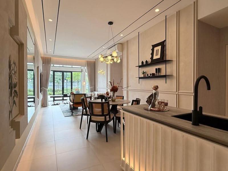 Service Residence for Sale at Stellaris @ Riana Dutamas - Shawn Kuan - Living Room - PropertyGuru.com.my