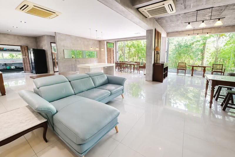 Semi-Detached House for Sale in Cyberjaya (Selangor) - Jared Wong - Living Room - PropertyGuru.com.my