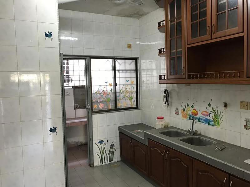 2-storey Terraced House for Rent in Taman Muda (Ampang) - David Lao - Kitchen - PropertyGuru.com.my