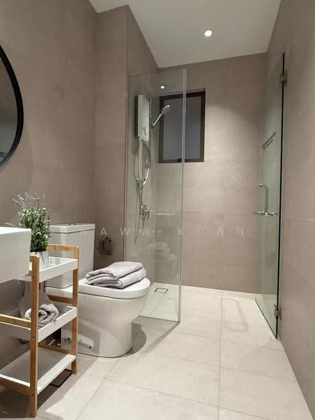 Kondominium untuk Dijual di Royal Garden @ Sri Putramas - Shawn Kuan - Bathroom - PropertyGuru.com.my