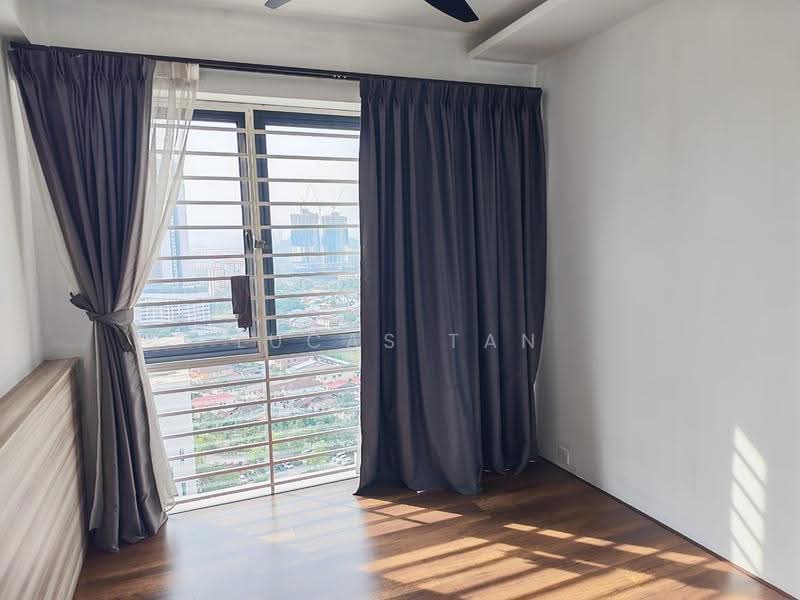 Kondominium untuk Dijual di Ascenda Residence @ Skyarena - Lucas Tan - View - PropertyGuru.com.my