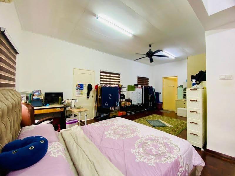 Bungalow House untuk Dijual di Taman Templer Saujana (Rawang) - Shaziery Iskandar - Bedroom - PropertyGuru.com.my