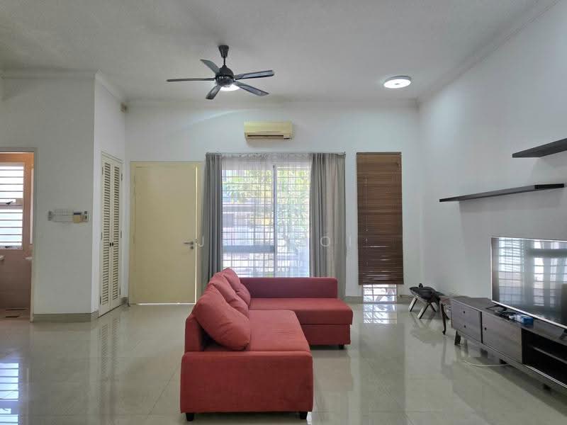 2-storey Terraced House for Sale in Mutiara Damansara (Selangor) - Jin Ooi - Living Room - PropertyGuru.com.my