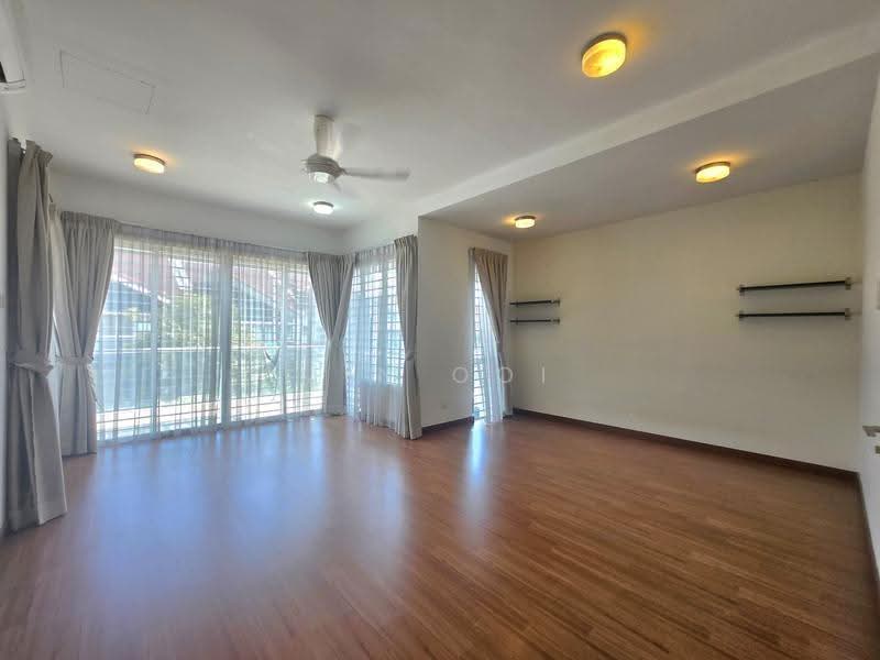 2-storey Terraced House for Sale in Mutiara Damansara (Selangor) - Jin Ooi - Living Room - PropertyGuru.com.my