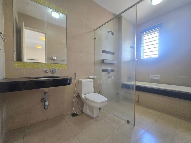2-storey Terraced House for Sale in Mutiara Damansara (Selangor) - Jin Ooi - Bathroom - PropertyGuru.com.my