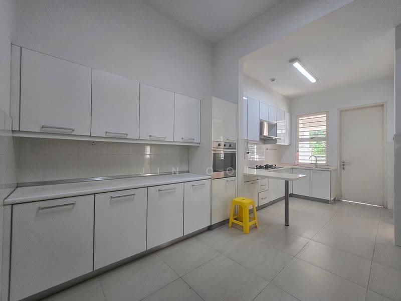 2-storey Terraced House for Sale in Mutiara Damansara (Selangor) - Jin Ooi - Kitchen - PropertyGuru.com.my