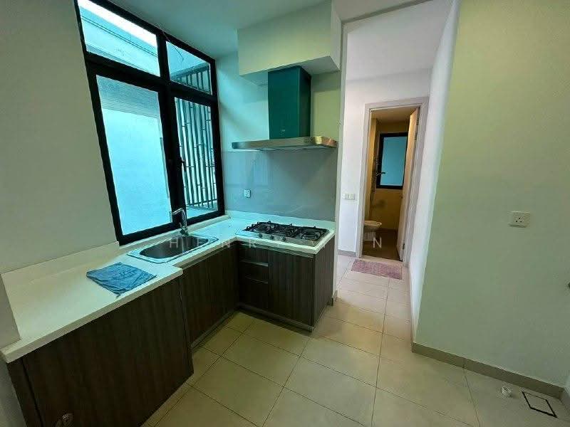 Kondominium untuk Disewa di The LIGHT COLLECTION II - Henry Tan - Kitchen - PropertyGuru.com.my