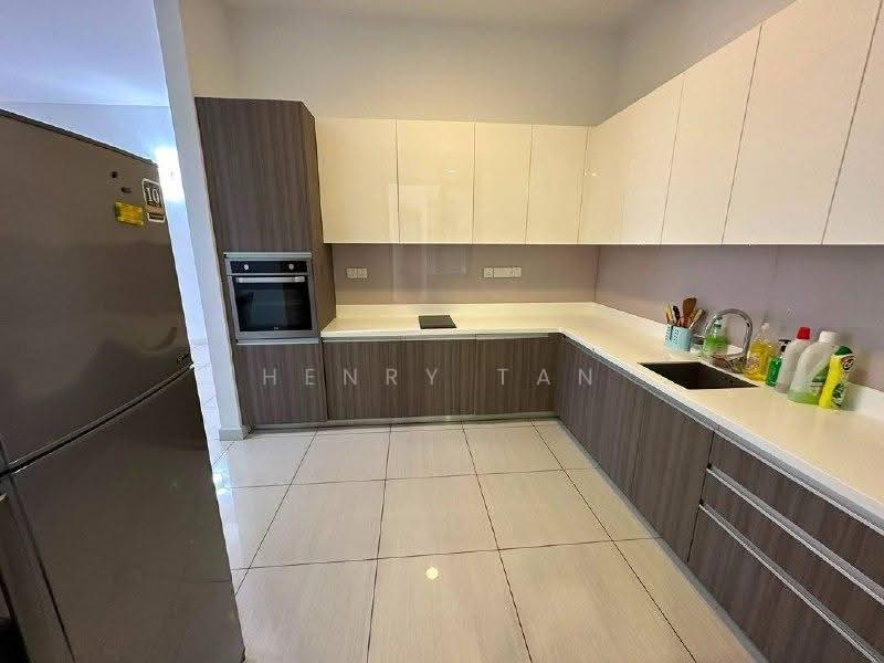 Kondominium untuk Disewa di The LIGHT COLLECTION II - Henry Tan - Kitchen - PropertyGuru.com.my