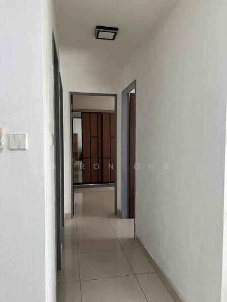 Service Residence for Rent at KL Traders Square - Aaron Ong - Corridor - PropertyGuru.com.my