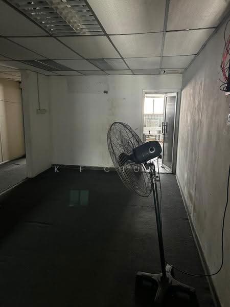 Shop / Office untuk Dijual di Taman Kampar (Ipoh) - K F Chong - Interior - PropertyGuru.com.my