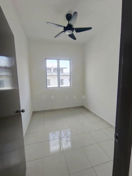 2-storey Terraced House for Rent in Bandar Tasik Kesuma (Beranang) - CK Law - Interior - PropertyGuru.com.my