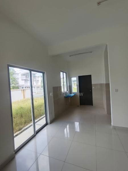 2-storey Terraced House for Rent in Bandar Tasik Kesuma (Beranang) - CK Law - Kitchen - PropertyGuru.com.my
