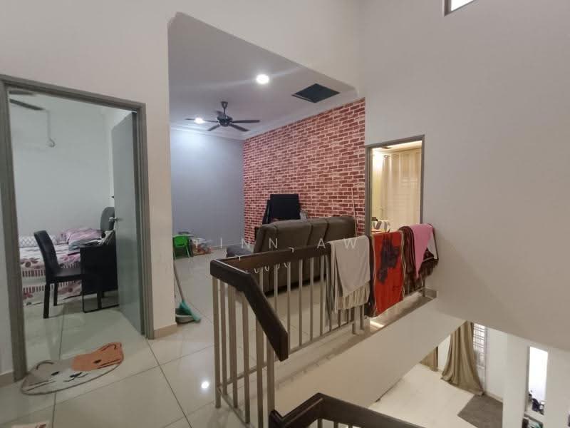 2-storey Terraced House for Sale in Mutiara Rini (Skudai) - Finn Aw - Living Room - PropertyGuru.com.my