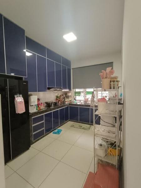 2-storey Terraced House for Sale in Mutiara Rini (Skudai) - Finn Aw - Kitchen - PropertyGuru.com.my
