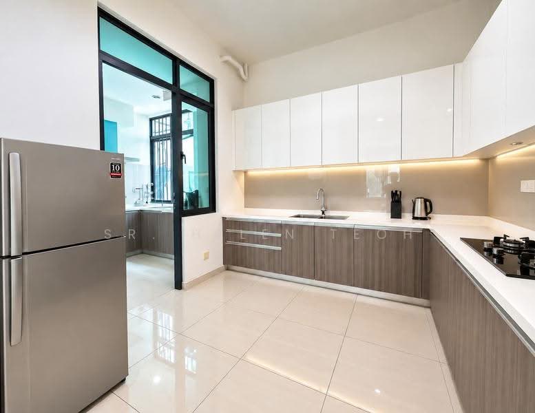 Condominium for Rent at The LIGHT COLLECTION II - Sr. Helen Teoh - Kitchen - PropertyGuru.com.my