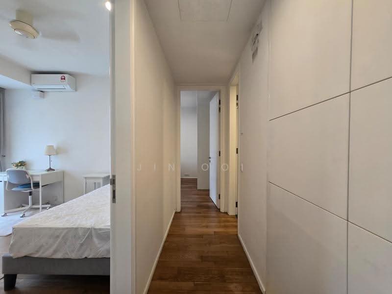 Kediaman Servis untuk Disewa di Arcoris Residences - Jin Ooi - Corridor - PropertyGuru.com.my