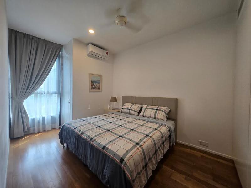 Kediaman Servis untuk Disewa di Arcoris Residences - Jin Ooi - Bedroom - PropertyGuru.com.my
