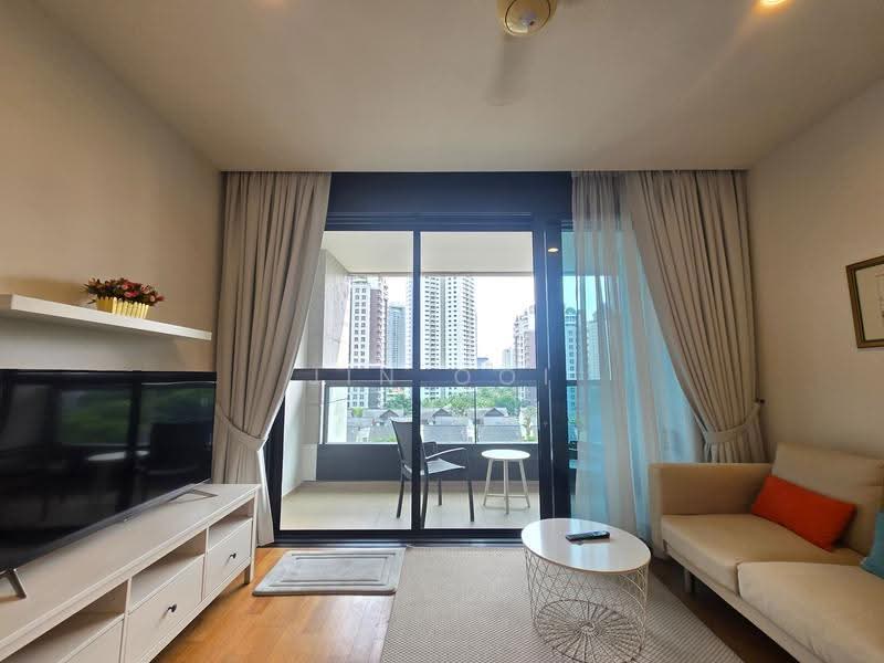 Kediaman Servis untuk Disewa di Arcoris Residences - Jin Ooi - Living Room - PropertyGuru.com.my