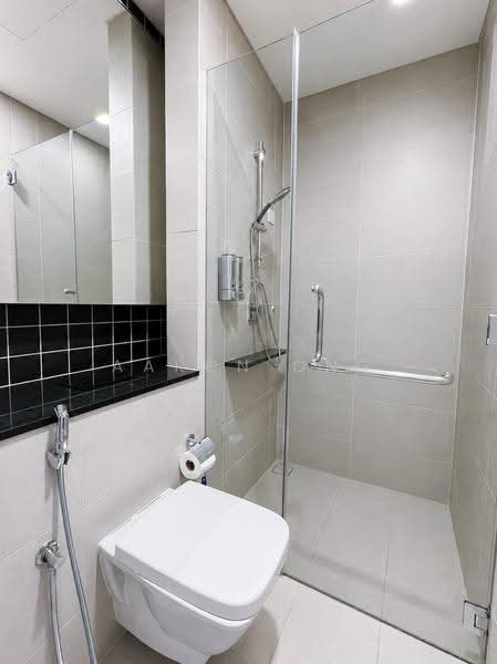 Kediaman Servis untuk Disewa di The Ridge - Aaron Ong - Bathroom - PropertyGuru.com.my