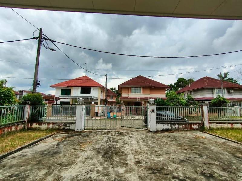 Bungalow House for Sale in Bandar Penawar (Kota Tinggi) - Hartini Binti Ismail - Exterior - PropertyGuru.com.my