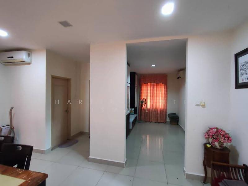 Bungalow House for Sale in Bandar Penawar (Kota Tinggi) - Hartini Binti Ismail - Interior - PropertyGuru.com.my