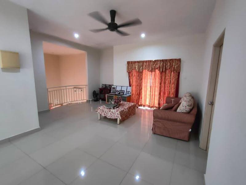 Bungalow House for Sale in Bandar Penawar (Kota Tinggi) - Hartini Binti Ismail - Living Room - PropertyGuru.com.my