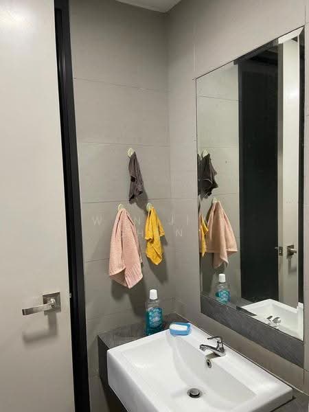 Kediaman Servis untuk Dijual di Serini Melawati - Wan Jia Shun - Bathroom - PropertyGuru.com.my