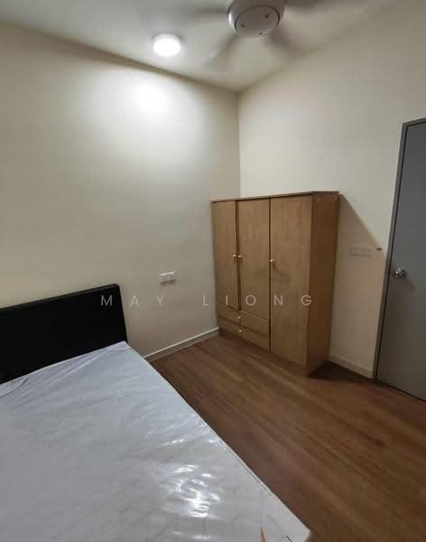 Service Residence for Sale at M Vertica - May Liong - Bedroom - PropertyGuru.com.my