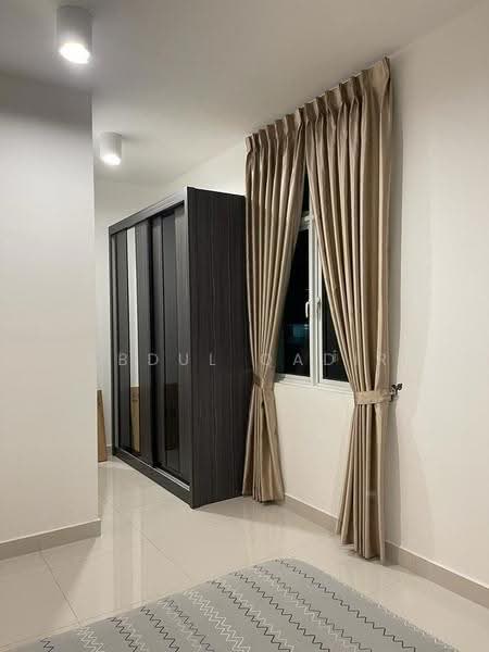 Kondominium untuk Dijual di Flora Rosa - Abdul Qadir - Bedroom - PropertyGuru.com.my