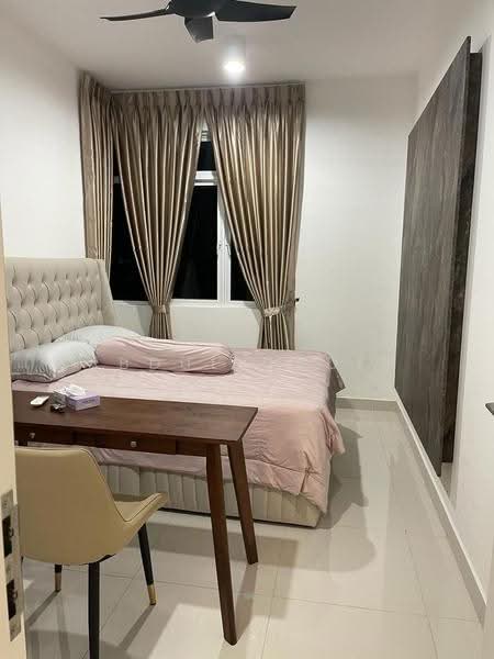 Kondominium untuk Dijual di Flora Rosa - Abdul Qadir - Bedroom - PropertyGuru.com.my