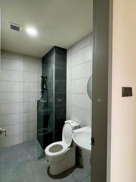 Kediaman Servis untuk Disewa di M Luna - Moon Chin - Bathroom - PropertyGuru.com.my