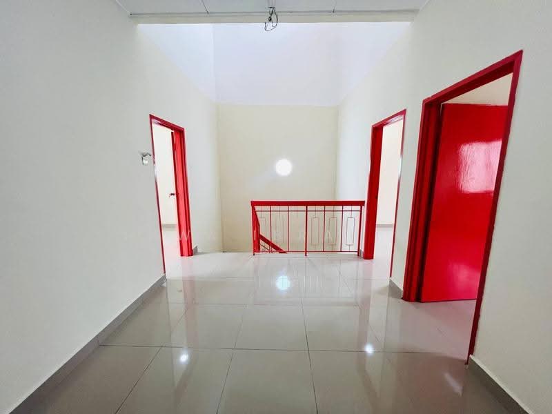 Rumah Teres 2-Tingkat untuk Dijual di Taman Pelangi Semenyih (Semenyih) - Hawa Ibrahim - Interior - PropertyGuru.com.my